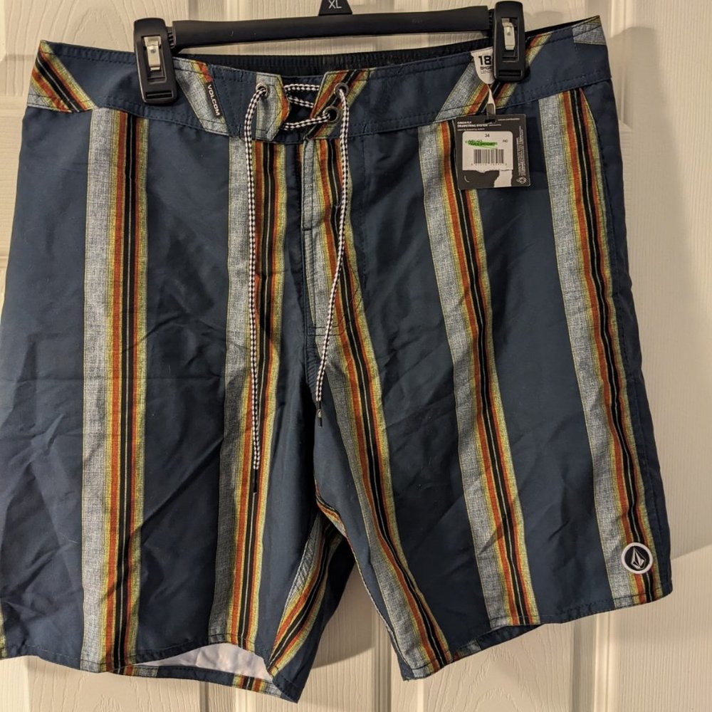 Volcom Striped Board Short (Swim Trunk) 18 Short Length